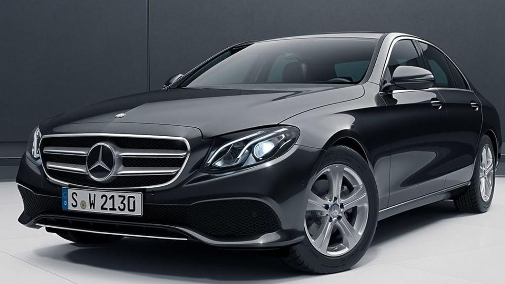 Black Friday Offer: Rent a Mercedes E200 with Up to 15% Discount from Rent Bus for Tourism and Limou